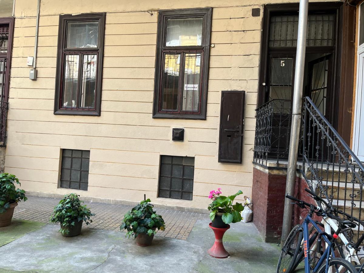 Lavender Apartment Near Heroes' Square & Puskas Stadium Budapest Ngoại thất bức ảnh